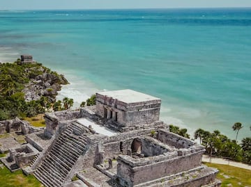 Cuánto cuesta viajar a Tulum en 2025, presupuesto real con tarifas oficiales de vuelos, hoteles y Tren Maya