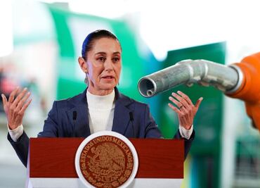 Claudia Sheinbaum busca frenar el alza de la gasolina con nuevo acuerdo nacional