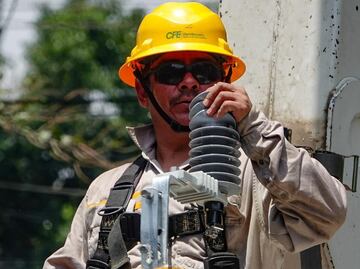 CFE intensifica visitas casa por casa para revisar medidores y detectar colgados, últimas noticias
