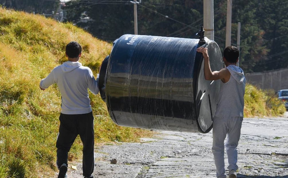 Tinaco gratuito en la CDMX (Foto: Cuartoscuro)