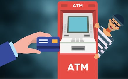 ¡Cuidado! El fraude de "Tallado de Tarjetas" acecha a adultos mayores en cajeros automáticos