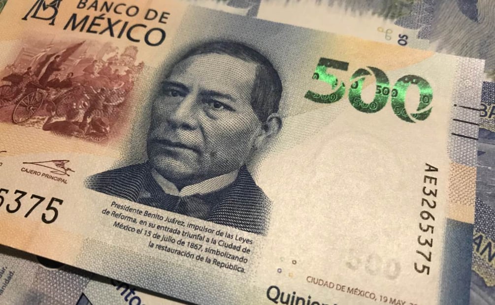 Beca Benito Juárez y Jóvenes Escribiendo el Futuro: CNBB desmiente suspensión y anuncia doble depósito para diciembre. (Foot: Canva)