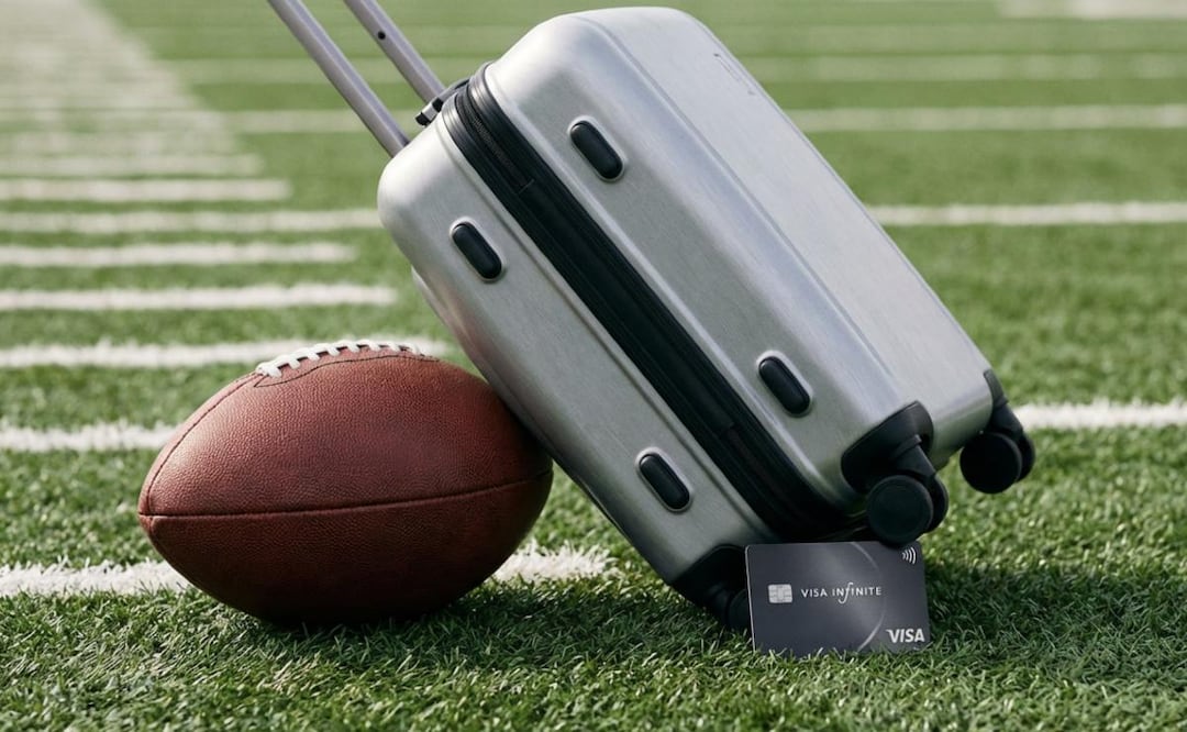 Rumbo al Super Bowl LX: así funciona el uso de tarjetas en el extranjero, según Profeco. (Foto: Creada con IA)