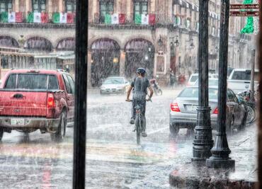 ¿Se inunda tu casa con las lluvias o tienes problemas con el agua y la luz? Infonavit te apoya así