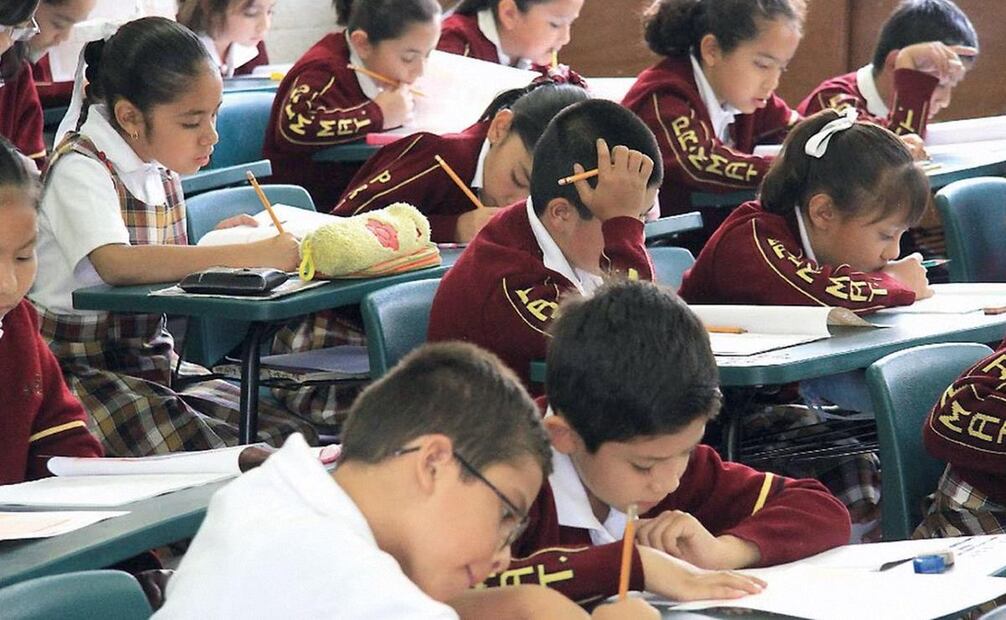 Las Becas Benito Juárez se otorgan estudiantes en México desde el nivel básico hasta el superior. (Foto: DeDinero)