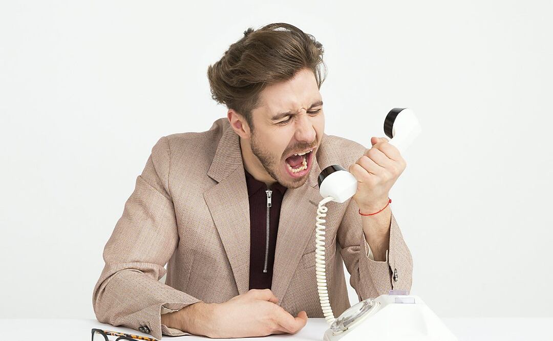 ¿Te exigen pagar una deuda de un familiar fallecido? Descubre cómo evitar caer en fraudes y qué dice la ley .(Foto: Unsplash)