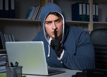 Delincuentes suplantan a 12 financieras legítimas: Condusef revela la lista para que no caigas en fraude