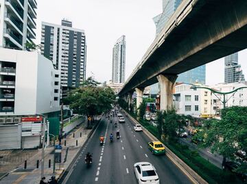 ¿Moto en CDMX? Descubre las nuevas y costosas multas que recuerdan a Black Mirror
