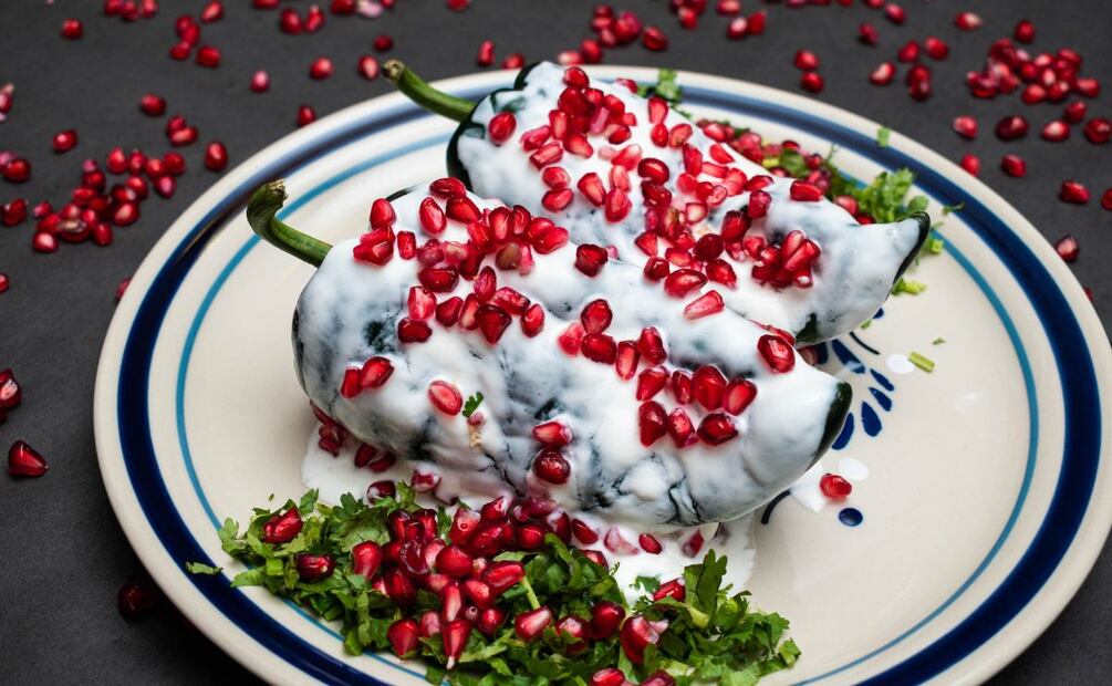 ¿Dónde ir a comer chiles en nogada? (Foto: DeDinero)