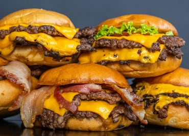 Día de la Hamburguesa 2024: Descuentos y promociones en cadenas de comida rápida