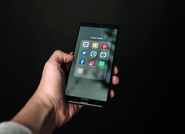 Gana dinero en redes sociales, 5 ideas efectivas