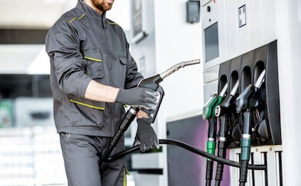 Esto cuesta el litro de gasolina magna, premium y diésel en México hoy, 17 de mayo