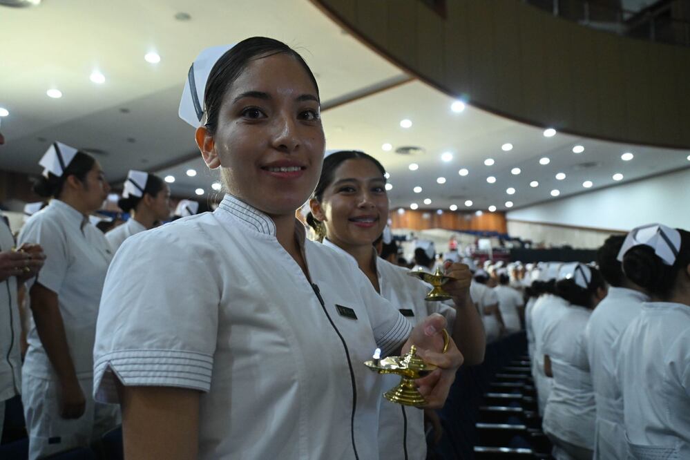Descubre cuáles son las profesiones mejor remuneradas en México según datos del INEGI (Foto: Cuartoscuro)