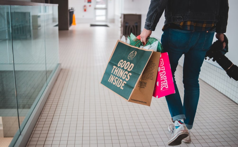 Tiendas que no participarán en el Buen Fin 2025: conoce qué comercios no tendrán descuentos. (Foto: Canva)