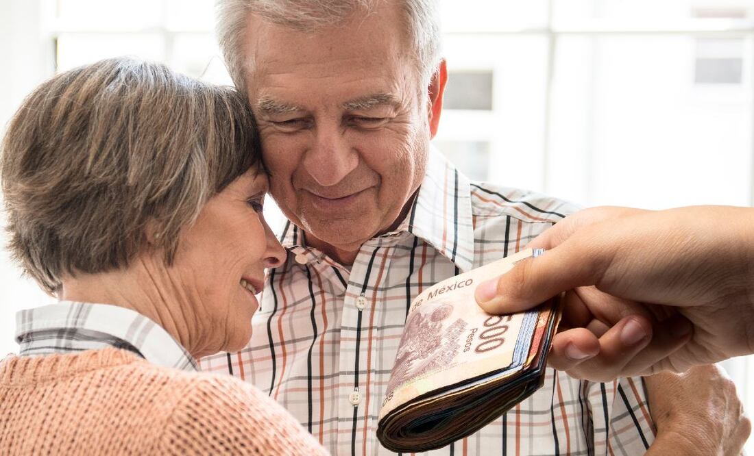 ¿Cuándo depositan Pensión Bienestar 2025? (Foto: DeDinero)