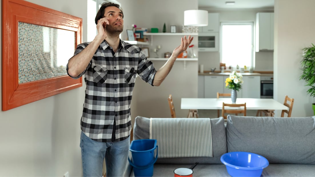 Qué comprar y cómo proteger tu casa de la lluvia (Foto: Canva)
