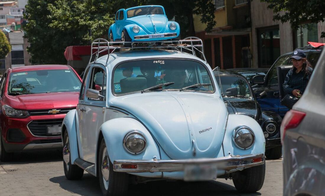 El Edomex da 30 días más para pagar el refrendo y librarte de la tenencia. (Foto: Cuartoscuro)