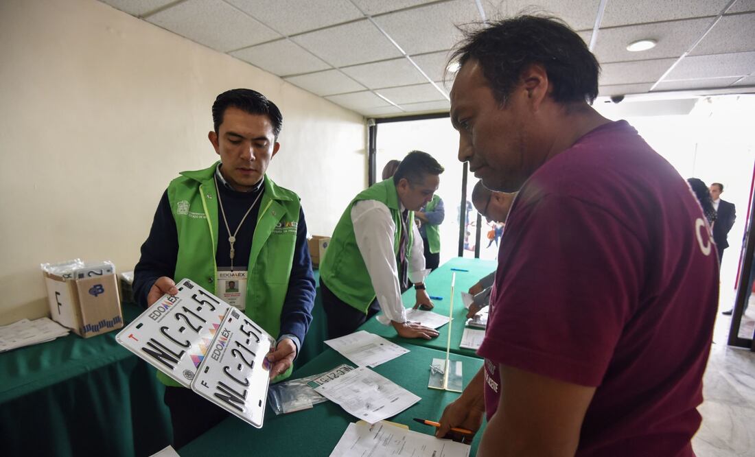 Conoce las consecuencias de no hacer el reemplacamiento en el Estado de México. (Foto: Cuartoscuro)