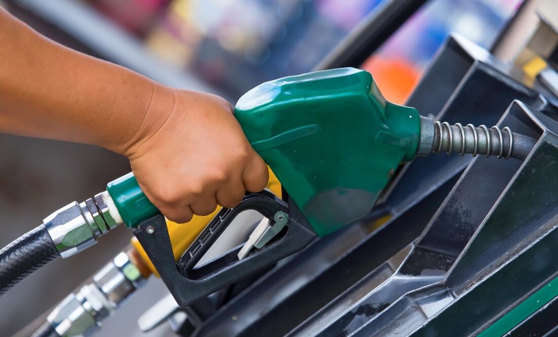 Conoce el costo del litro de gasolina en México. (Foto: DeDinero)