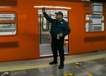 Multas en Metro CDMX: Cuánto pagas por no respetar asientos exclusivos o si estorbas en el paso