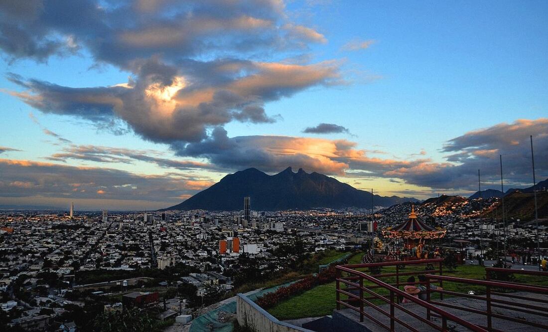 La capital de Nuevo León se caracteriza por ofrecer diversas oportunidades laborales. (Foto: Pixabay)