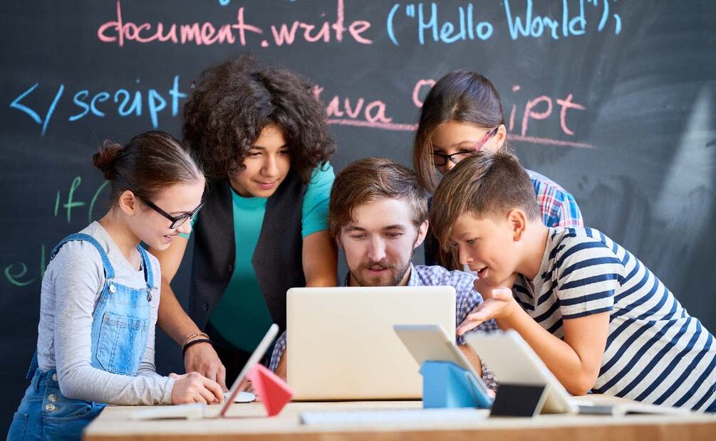 ¿Cuál es el mejor curso para aprender inglés rápidamente? (Foto: DeDinero)