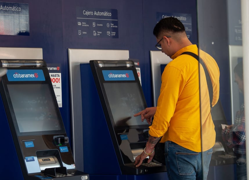 Banamex anuncia cierre de sucursales (Foto:Cuartoscuro)