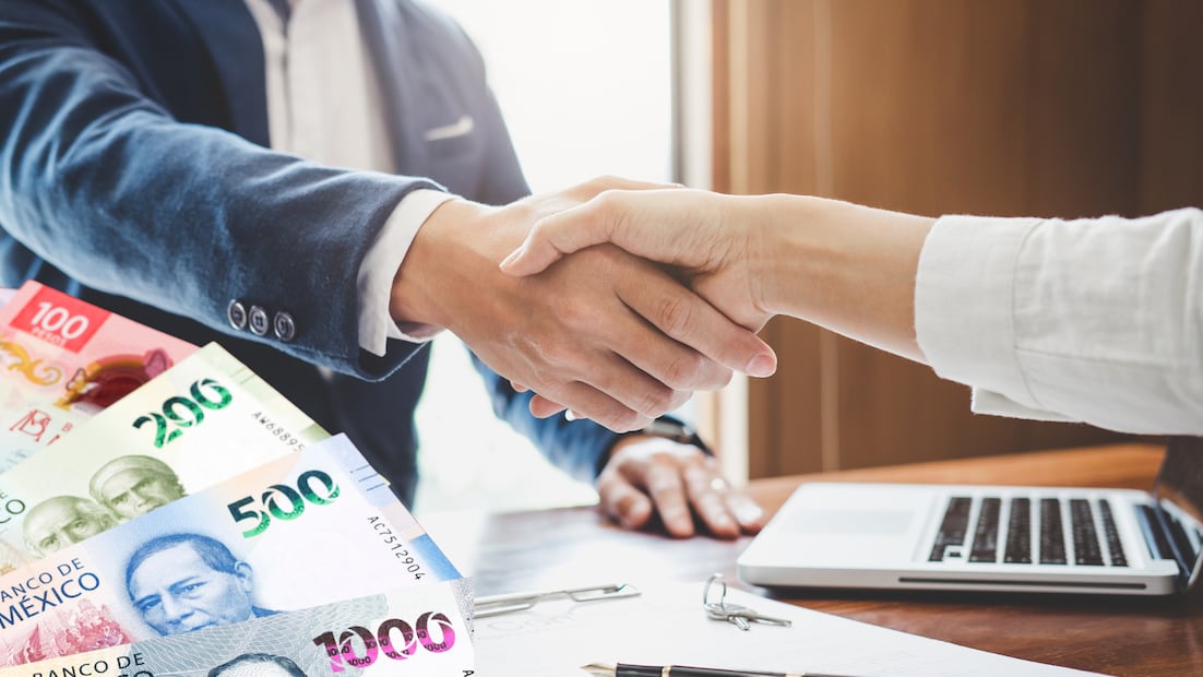 Los apoyos a fondo perdido son una alternativa para impulsar ideas de negocio sin recurrir a la banca tradicional ni comprometer el futuro financiero (Foto: Canva)