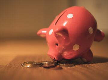 Ahorro hormiga: guarda 5 pesos diarios y tendrás mil 800 al año; esto recomienda la Profeco