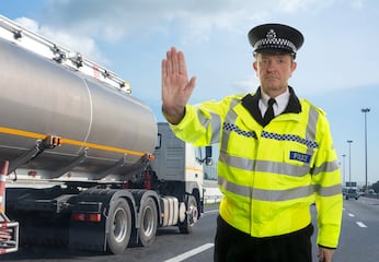 Cómo tramitar las nuevas licencias “E12” y “E13” para transporte de carga en CDMX