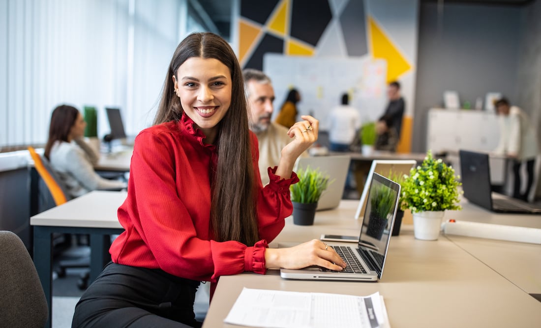 La Bolsa de Trabajo 2025 del ISSTECH busca captar nuevo talento para fortalecer los servicios públicos en Chiapas (Foto: Canva)