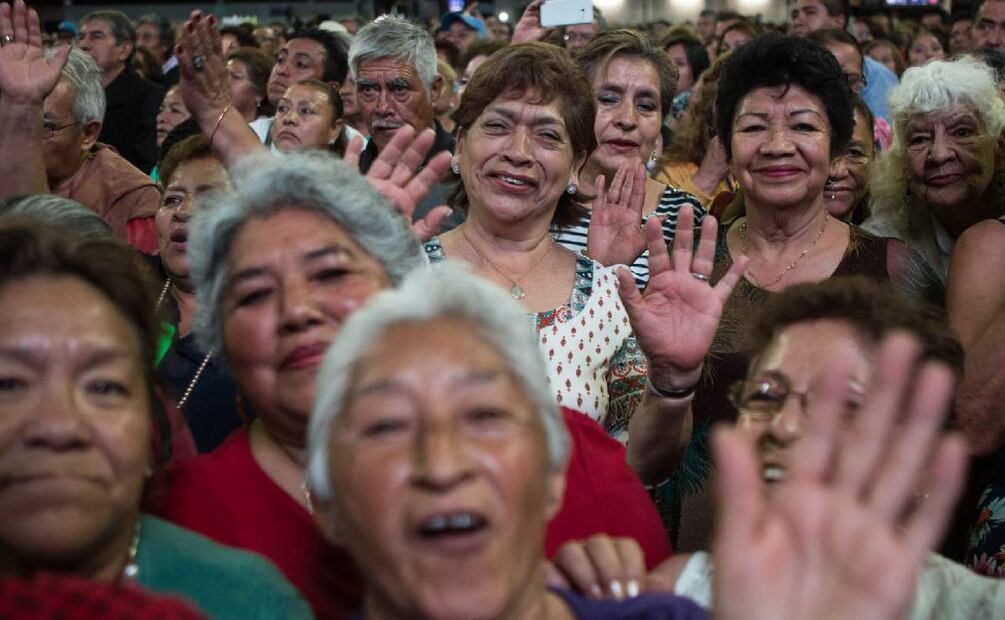 ¿Qué beneficios tiene la tarjeta de INAPAM? (Foto: Cuartoscuro)