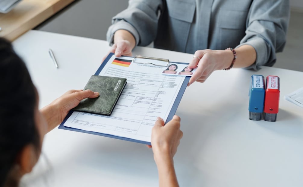 ¿Cuáles son los requisitos para viajar a Estados Unidos desde México en 2025? (Foto: DeDinero)
