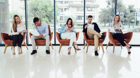 Qué tan bueno es tener 2 trabajos, analizamos con el ejemplo de España