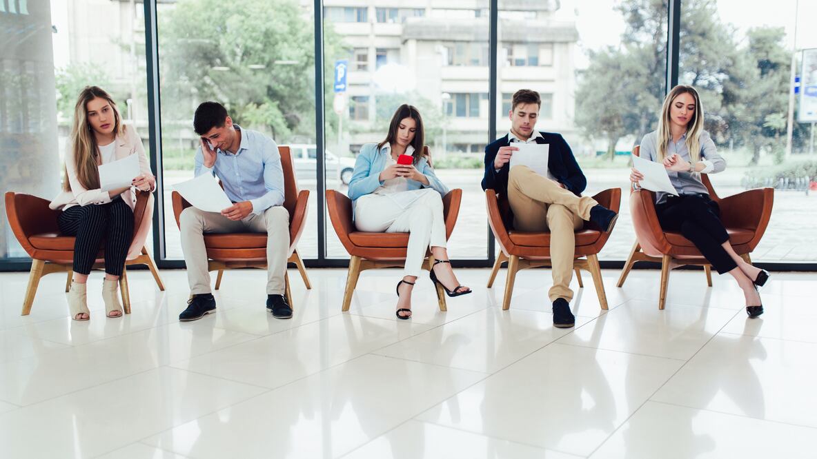 El pluriempleo y su impacto en la productividad (Foto: Canva)