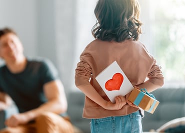 Día del Padre 2025: Regalos bonitos y baratos según la IA