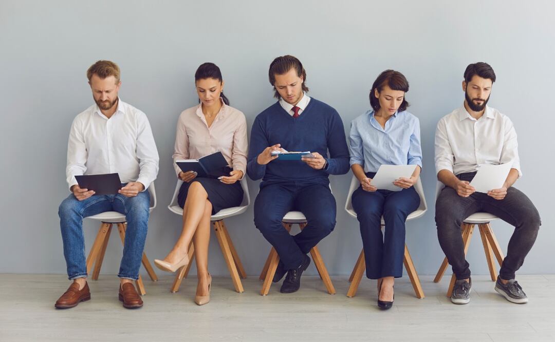 Si andas en busca de trabajo, conoce las ofertas que hay para chambear en la CDMX. (Foto: DeDinero)