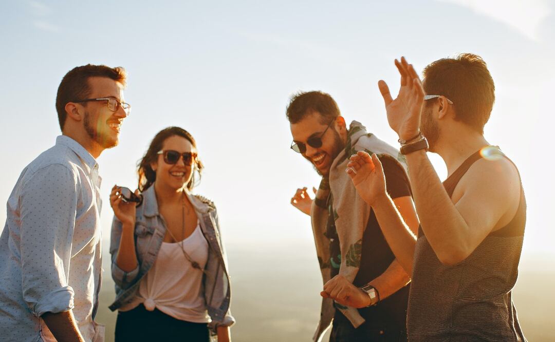Adquiere un año de experiencia laboral y recibe una beca mensual con Jóvenes Construyendo el Futuro. (Foto: Unsplash)