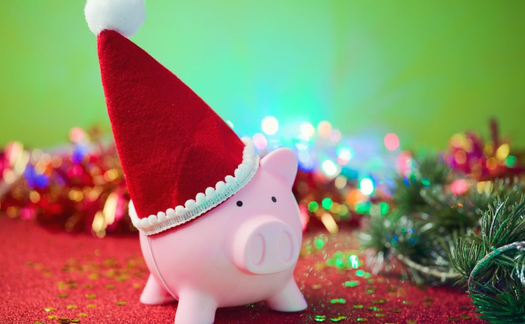 Disfruta de las fiestas decembrinas, manteniendo tus finanzas saludables. (Foto: DeDinero)