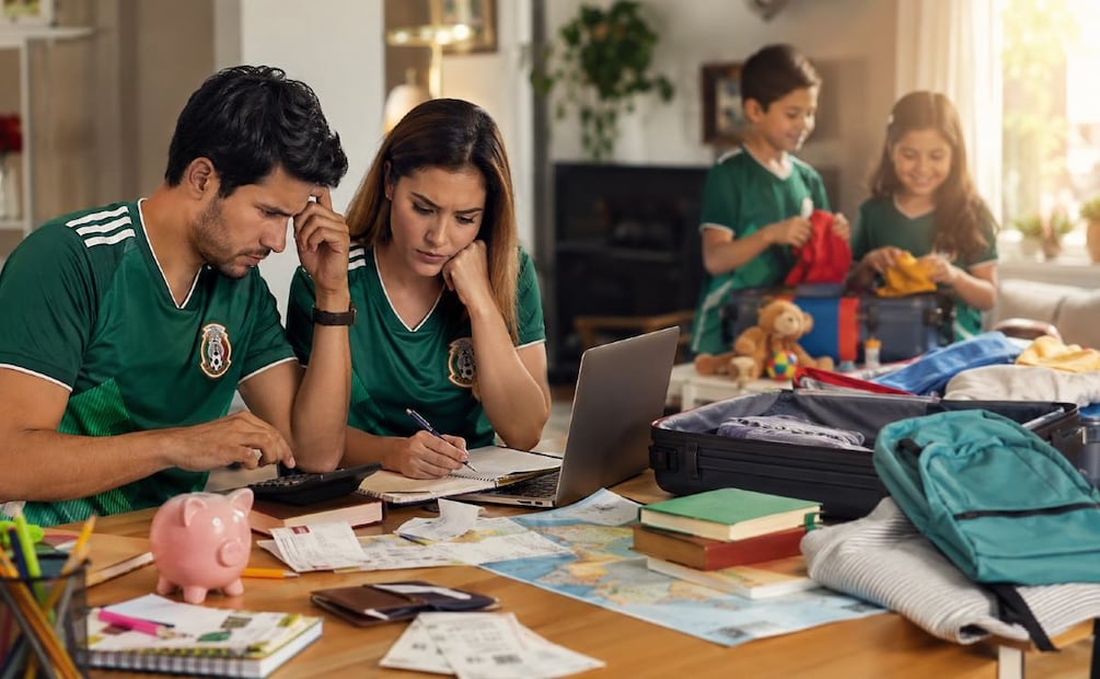 Mundial, vacaciones y útiles escolares: el método de Condusef que recupera el control de tu dinero. (Foto: Creada con IA)