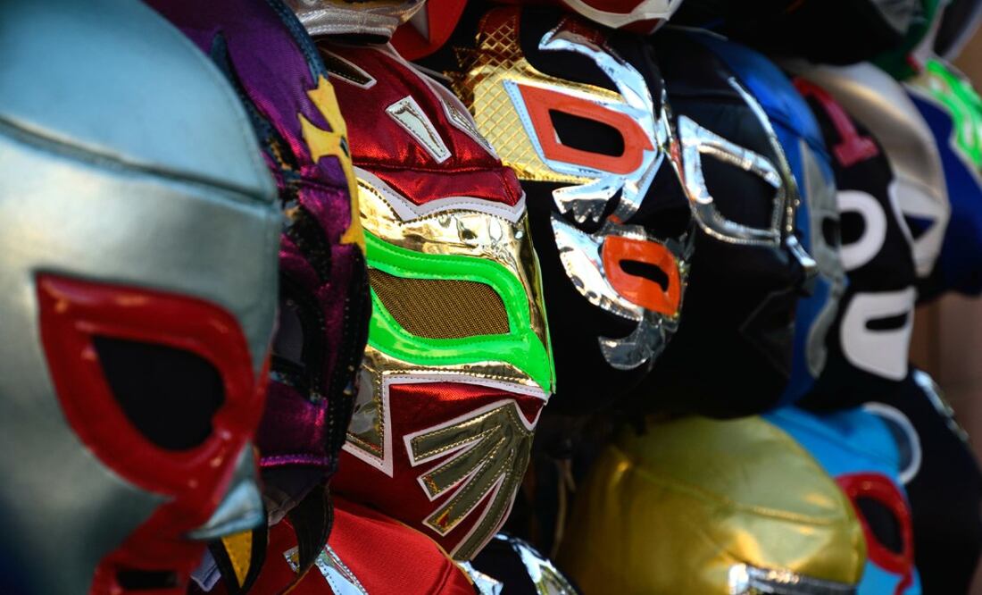Descubre cuánto cuesta vivir la experiencia de la lucha libre en CDMX. (Foto: DeDinero)