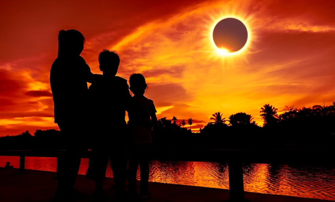 Eclipse Total Solar en México, 8 de Abril de 2024. (Foto: DeDinero)