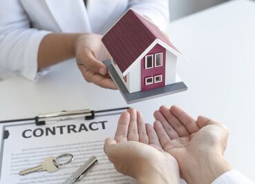 ¿Cuántos años tengo que vivir en una casa para que sea mía en México? Doctor en Derecho nos explica