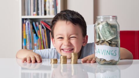 Enseña a tus hijos sobre dinero: Estrategias de Condusef y BBVA