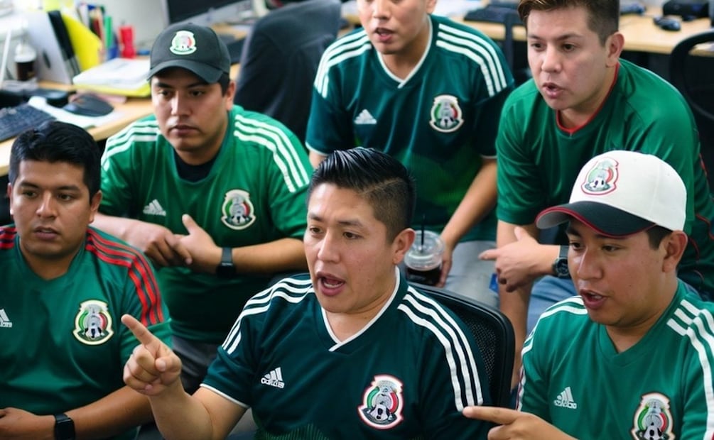 Gracias al Mundial, los trabajadores de la CDMX, disfrutarán de un día de descanso obligatorio más en el 2026. (Foto: Creada con IA)