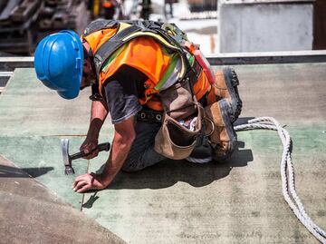 ¿Qué pasa si trabajo para dos empresas al mismo tiempo? Beneficios y sorpresas que no conocías