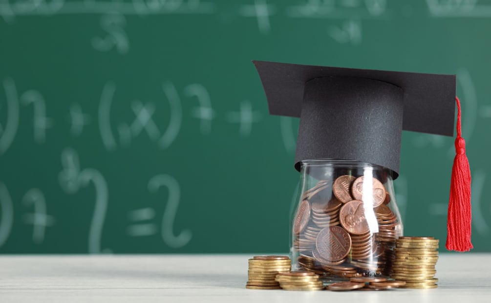 Abren registro de la beca de $5,800 para estudiantes de la UNAM, IPN, UAM y más: Requisitos y fechas clave. (Foto: DeDinero)