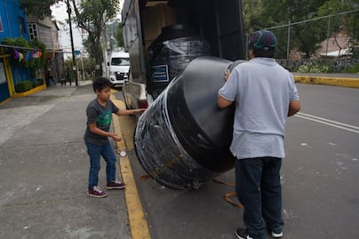 Entrega de tinacos gratis en Edomex: Fechas, requisitos y cómo registrarte como rezagado