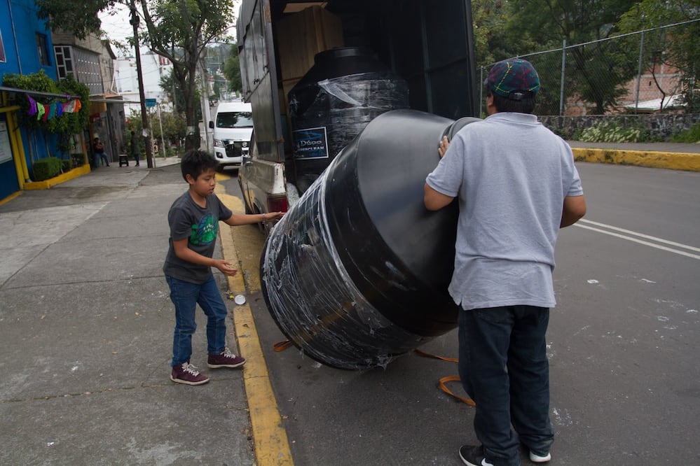 Todavía puedes registrarte al programa del Edomex de tinacos gratis (Foto: Cuartoscuro)