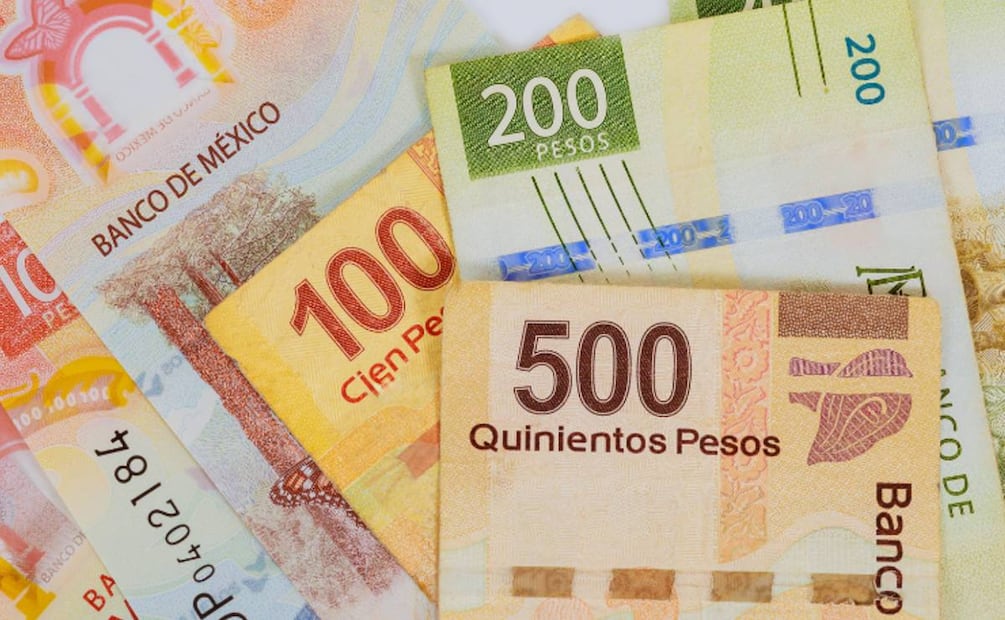 Calcula tu aguinaldo 2025: cuánto recibirás si ganas 10 mil pesos y cómo se aplica el ISR. (Canva)